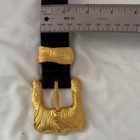 Vintage Carlisle Chocolate Brown Suede Belt with Gold Buckle - Picture 4 of 4